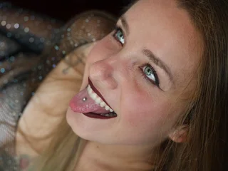 AnalBelleC Live Cam