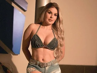 CarlaAlvarez Live Cam