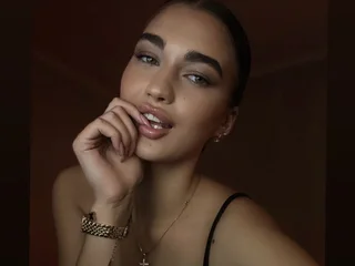 LilaBlaze Live Cam