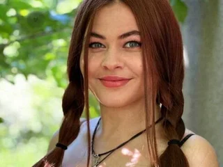 NicoleColly Live Cam