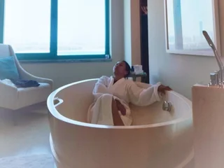 Vavalicious Live Cam