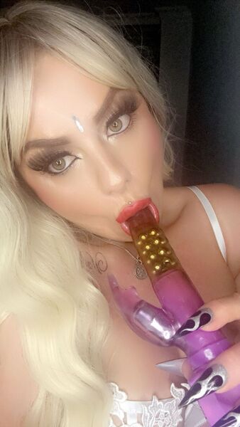 Emeraldeyedbabe_xx Photo Emeraldeyedbabe_xx Photo