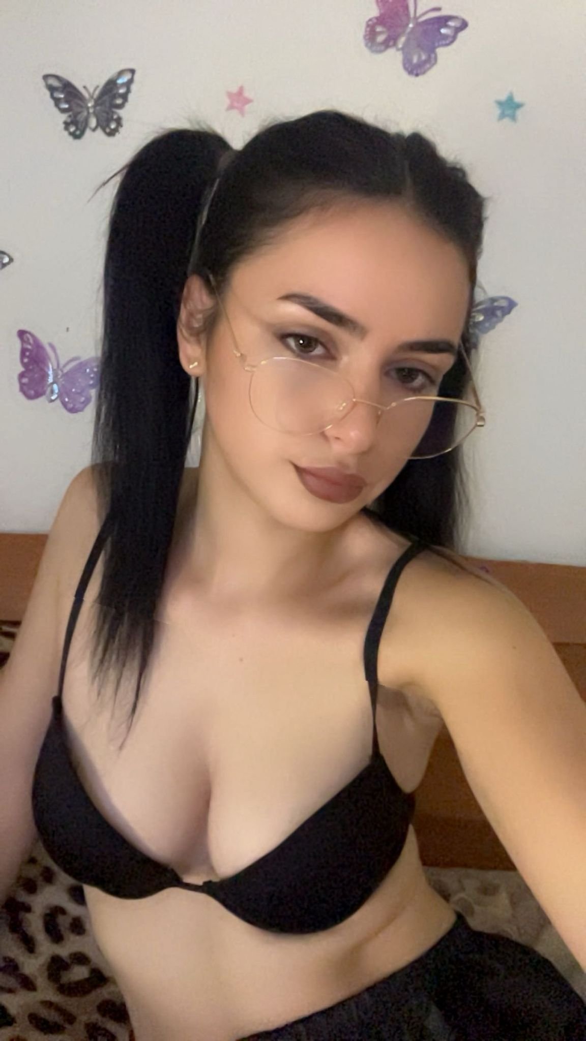 SELYINA Photo