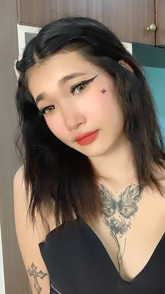 ThaiMasseuse18 Photo