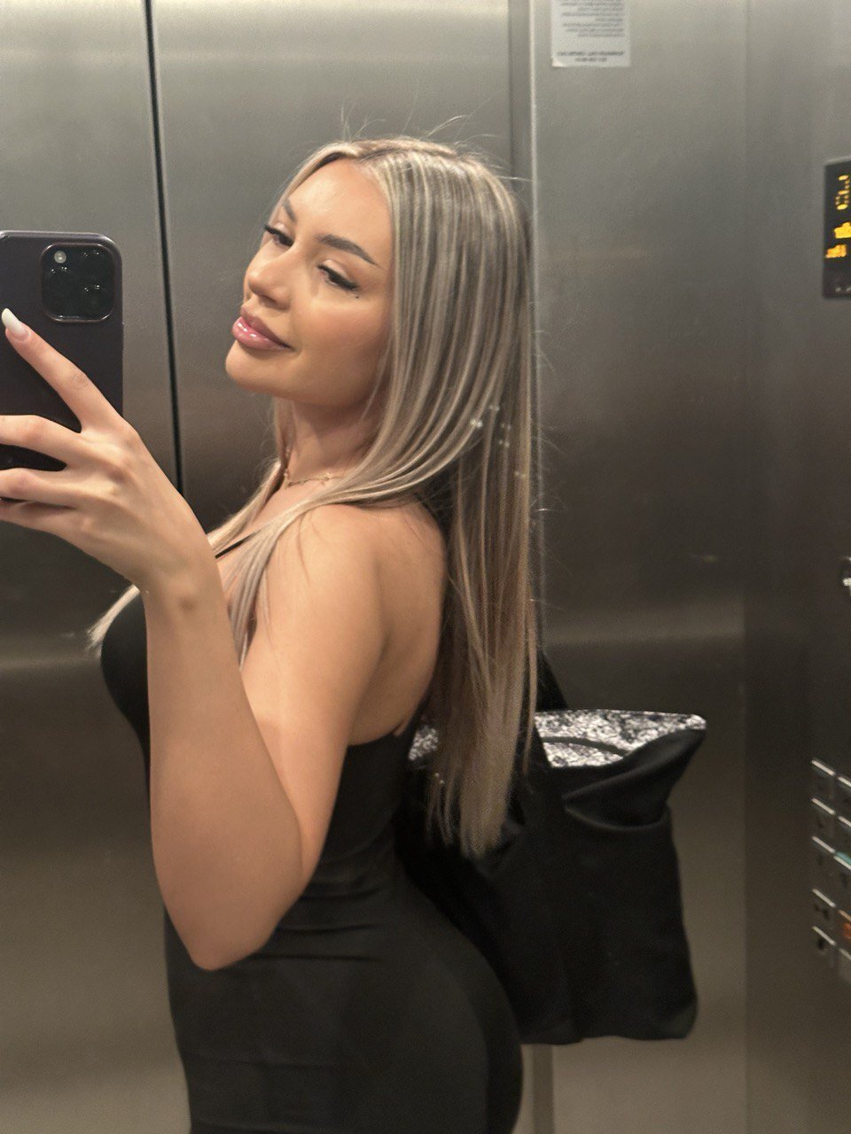 Soopreme_Tease_Babe Photo Soopreme_Tease_Babe Photo