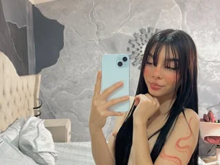 CleoWhittee Live Cam