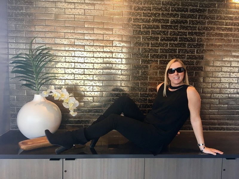 Brickbabe Photo