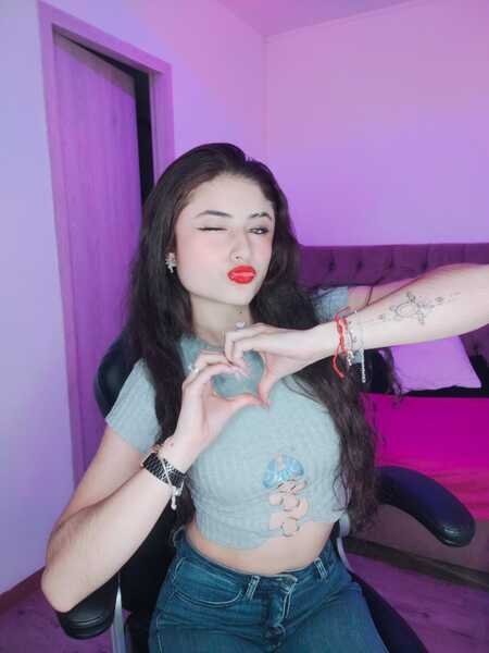 MadisonEverheart Photo MadisonEverheart Photo