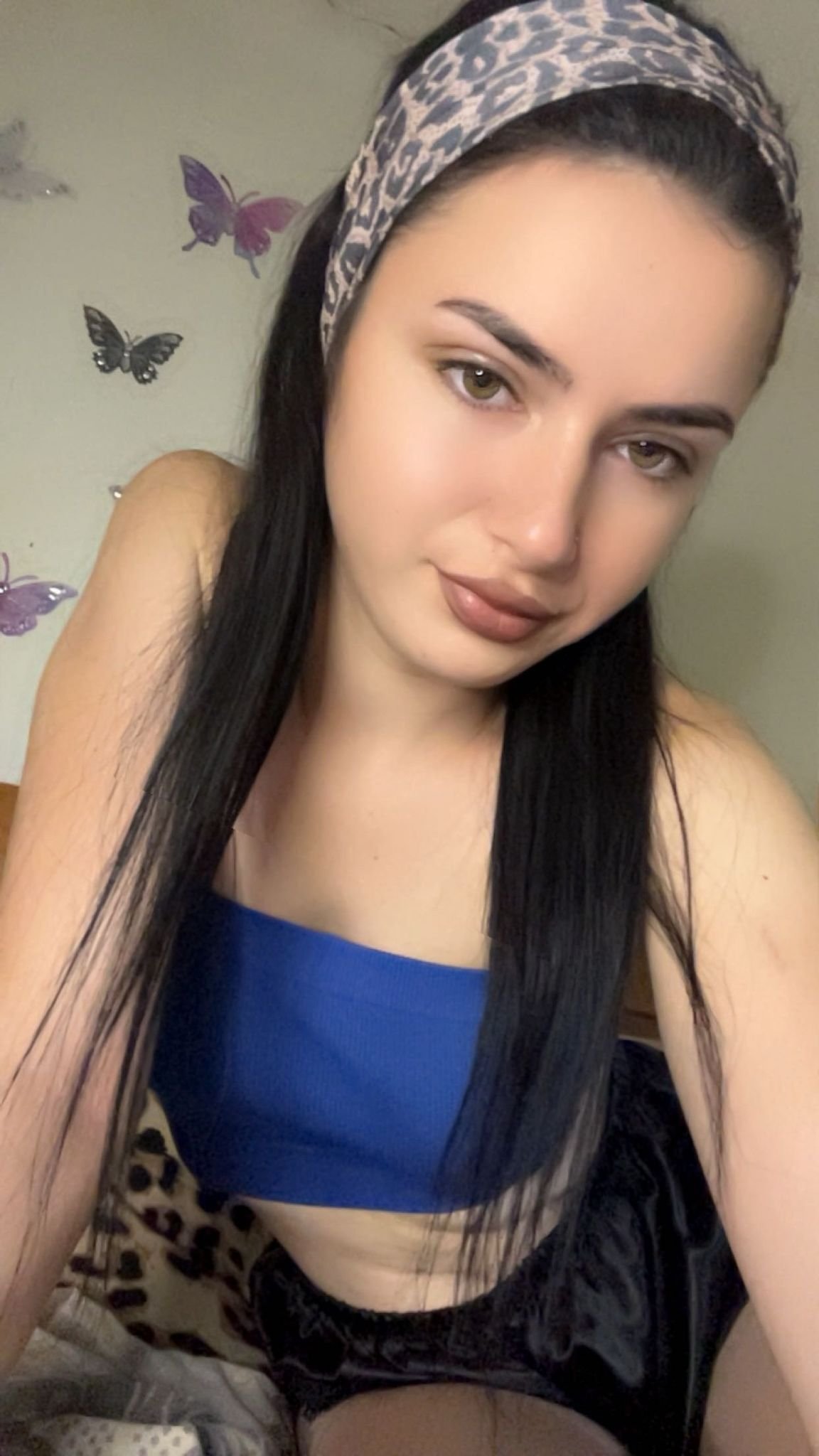 SELYINA Photo