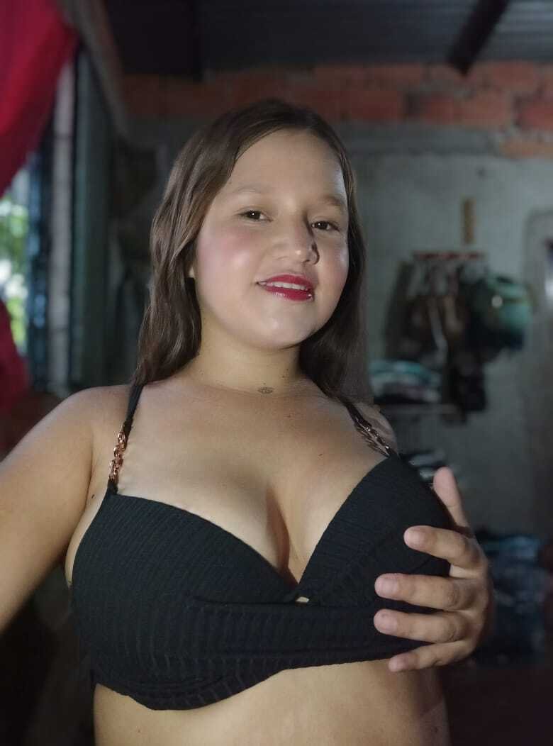 LuccyMilky Photo LuccyMilky Photo