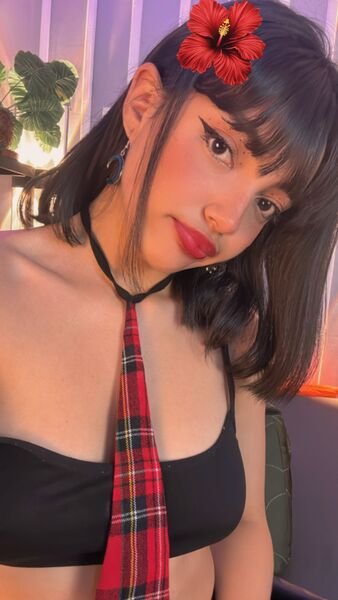 Victoriaa2Doll Photo