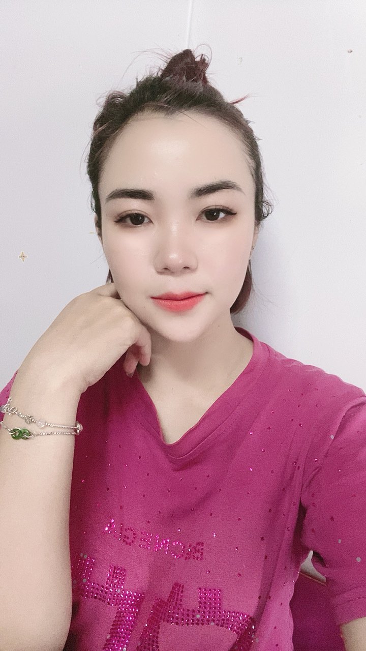 Charmaine66 Photo