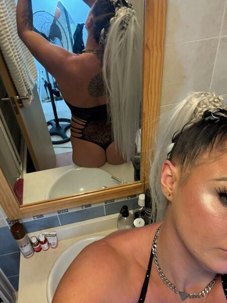 Emeraldeyedbabe_xx Photo Emeraldeyedbabe_xx Photo