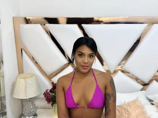 LaylaDecket Live Cam
