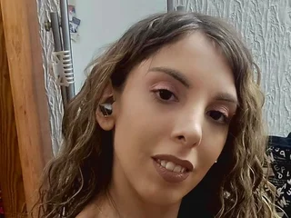 MelinaAres Live Cam