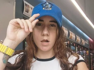 SophieWils Live Cam