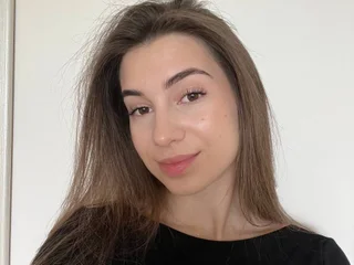MaddiMay Live Cam
