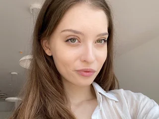 AliceWondie Live Cam