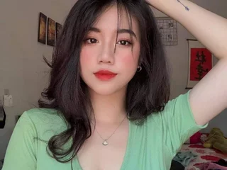 Almira99 Live Cam