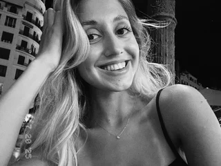 ChloeMatis Live Cam