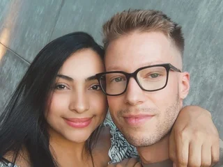 ScottandJulie Live Cam