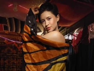 Madammysticmuse Live Cam