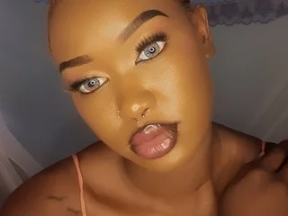 TastyDreamGirlX Live Cam