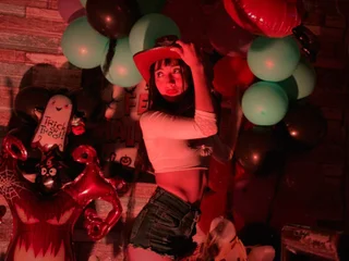 briithanyAdams99 Live Cam