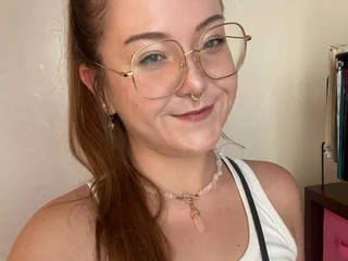 SylvieSkyeXO Live Cam SylvieSkyeXO Live Cam