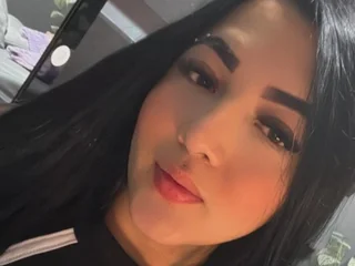 TatiiCute Live Cam