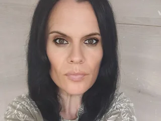 CRISTIINA36 Live Cam CRISTIINA36 Live Cam