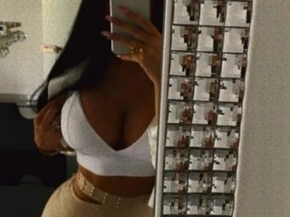 AniellyKhaliffa19 Live Cam AniellyKhaliffa19 Live Cam