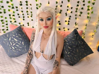 LyssaRous Live Cam