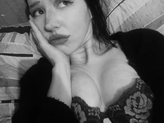 Opheiliaxoxo Live Cam