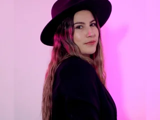 AmelieLover Live Cam