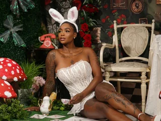 VenusMillan Live Cam VenusMillan Live Cam