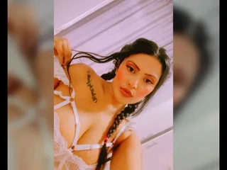 indianroyality22 Live Cam indianroyality22 Live Cam