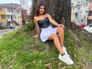 StephanyGomeez Live Cam