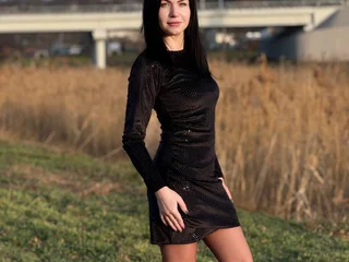 Cheerful_girl Live Cam