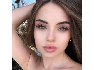 EvelinMils Live Cam EvelinMils Live Cam