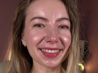 MiaxLoveQueen Live Cam