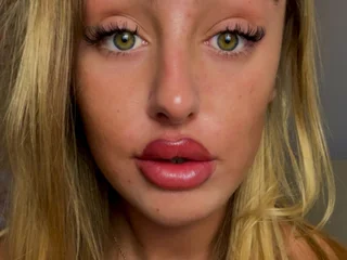 MissBarbieLexi Live Cam