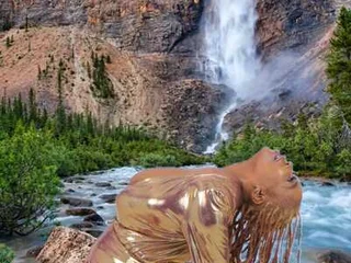 NicoleBreeze Live Cam