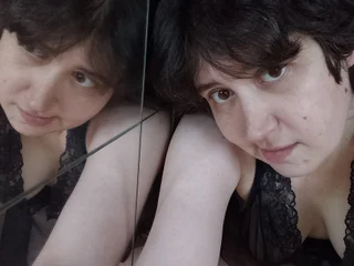 SexyLucy2025 Live Cam SexyLucy2025 Live Cam