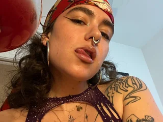 Velvette_Peach Live Cam