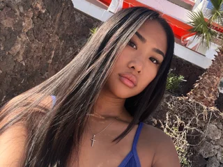 cherryvelvet24 Live Cam