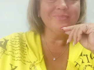 Diiannaa Live Cam