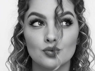 Lovemen2009 Live Cam