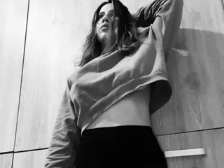 luna0102 Live Cam luna0102 Live Cam