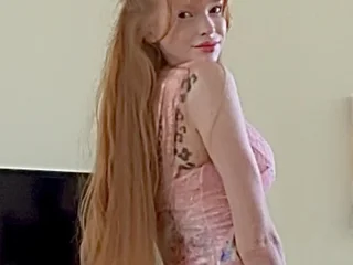 AuroraBlossom Live Cam